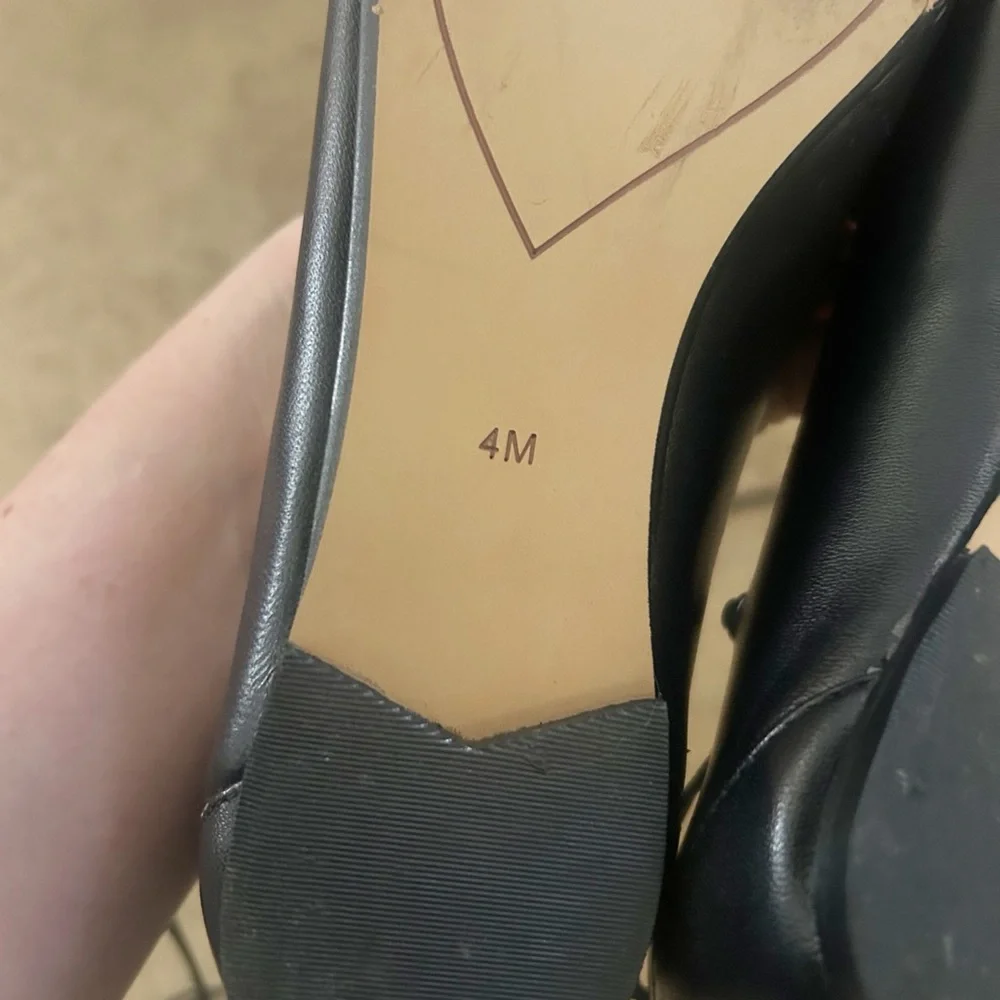 Halogen black pointed